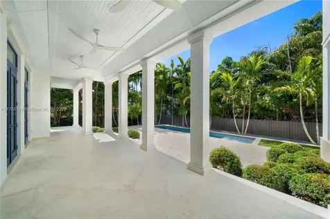 6644 Windsor Lane Miami Beach FL 33141