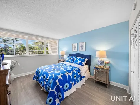 13131 Ixora Court North Miami FL 33181