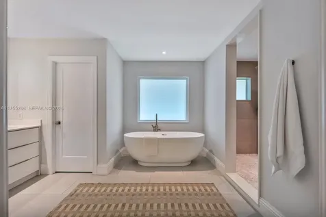 8513 SW 169 Terrace Palmetto Bay FL 33157