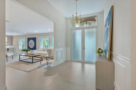 8513 SW 169 Terrace Palmetto Bay FL 33157