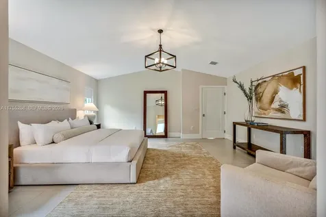 8513 SW 169 Terrace Palmetto Bay FL 33157