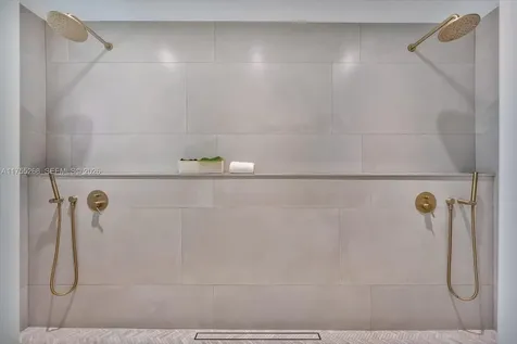 8513 SW 169 Terrace Palmetto Bay FL 33157