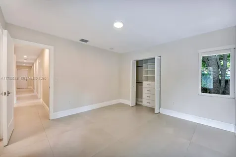 8513 SW 169 Terrace Palmetto Bay FL 33157