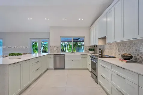 8513 SW 169 Terrace Palmetto Bay FL 33157