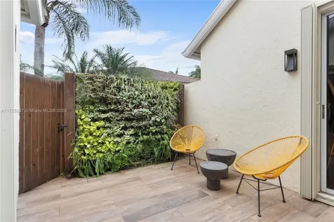 2526 Monterey Court Weston FL 33327