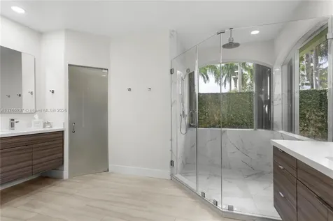 2526 Monterey Court Weston FL 33327