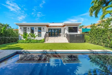 8951 Hawthorne Avenue Surfside FL 33154