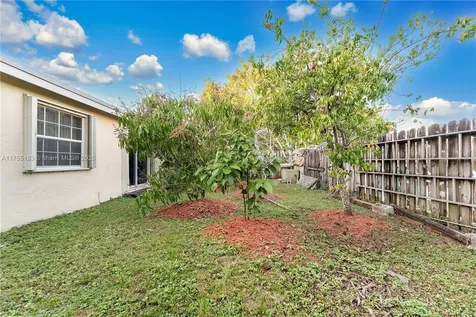 15501 SW 113th Avenue Miami FL 33157