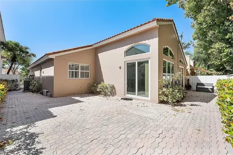 4651 NW 94th Court Doral FL 33178