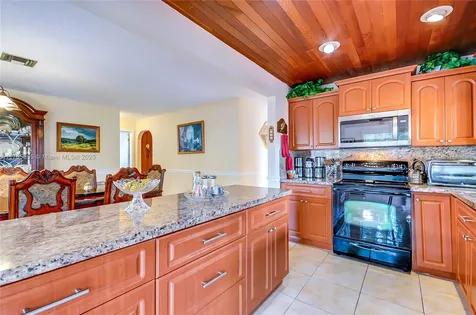 10423 SW 133rd Place Miami FL 33186