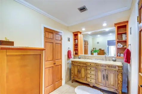 10423 SW 133rd Place Miami FL 33186
