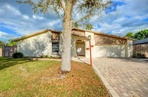 10423 SW 133rd Place Miami FL 33186