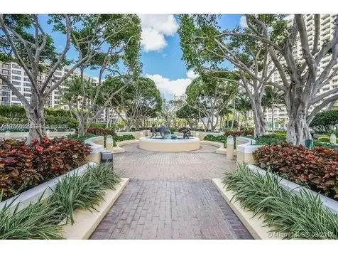 848 Brickell Key Drive Miami FL 33131