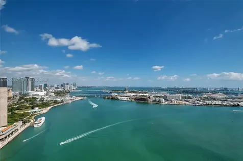 848 Brickell Key Drive Miami FL 33131