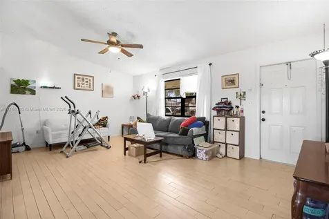 364 NW 17th Court Homestead FL 33030