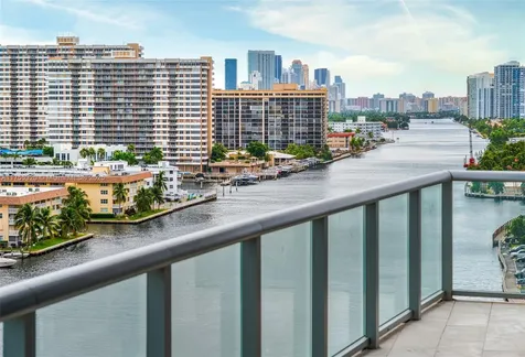 2600 E Hallandale Beach Boulevard Hallandale Beach FL 33009