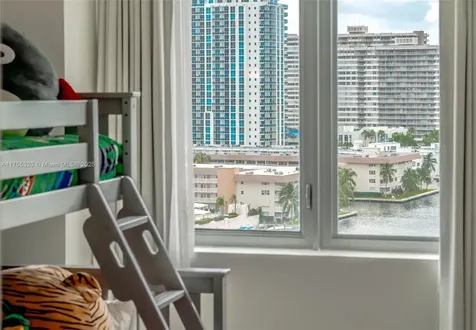 2600 E Hallandale Beach Boulevard Hallandale Beach FL 33009