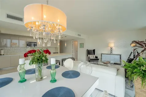2600 E Hallandale Beach Boulevard Hallandale Beach FL 33009
