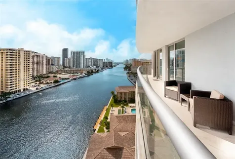 2600 E Hallandale Beach Boulevard Hallandale Beach FL 33009