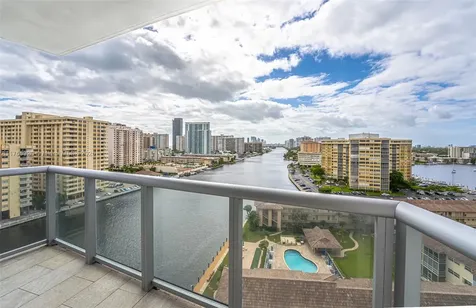 2600 E Hallandale Beach Boulevard Hallandale Beach FL 33009