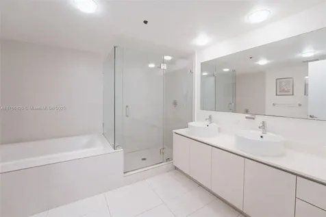 2600 E Hallandale Beach Boulevard Hallandale Beach FL 33009