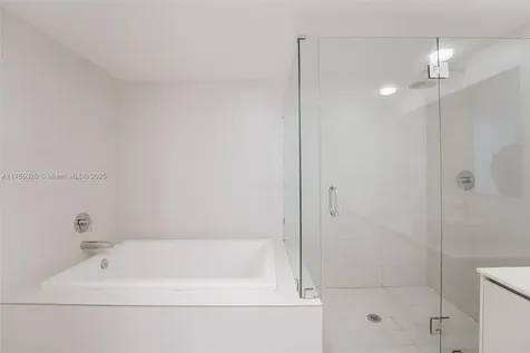 2600 E Hallandale Beach Boulevard Hallandale Beach FL 33009
