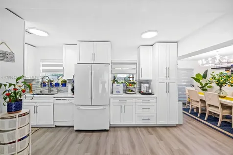 11300 SW 44th Street Miami FL 33165