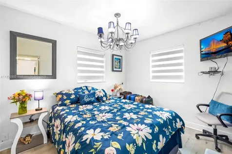 11300 SW 44th Street Miami FL 33165