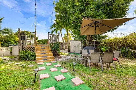 11300 SW 44th Street Miami FL 33165
