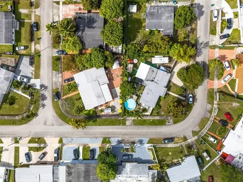 11300 SW 44th Street Miami FL 33165