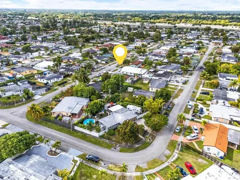 11300 SW 44th Street Miami FL 33165