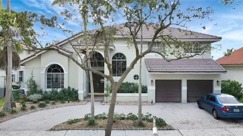 1514 NW 183rd Terrace Pembroke Pines FL 33029