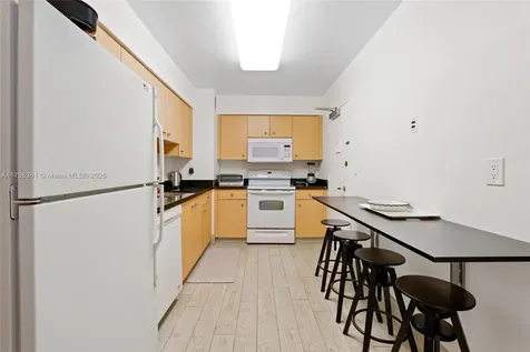 9195 Collins Avenue Surfside FL 33154