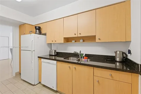 9195 Collins Avenue Surfside FL 33154