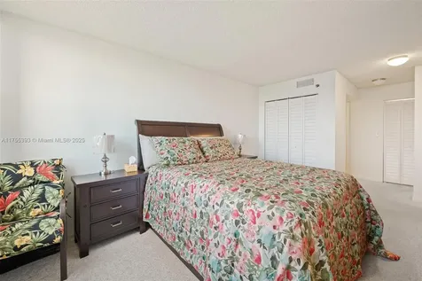 1000 Saint Charles Place Pembroke Pines FL 33026