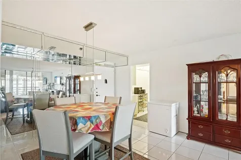 1000 Saint Charles Place Pembroke Pines FL 33026