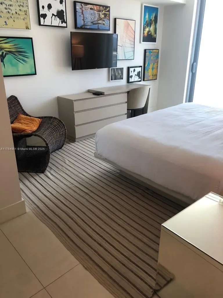 4111 S Ocean Drive Hollywood FL 33019