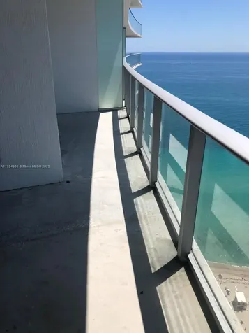 4111 S Ocean Drive Hollywood FL 33019
