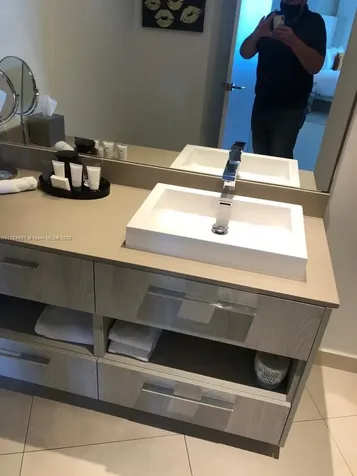 4111 S Ocean Drive Hollywood FL 33019