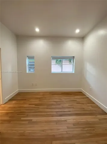 929 Michigan Avenue Miami Beach FL 33139