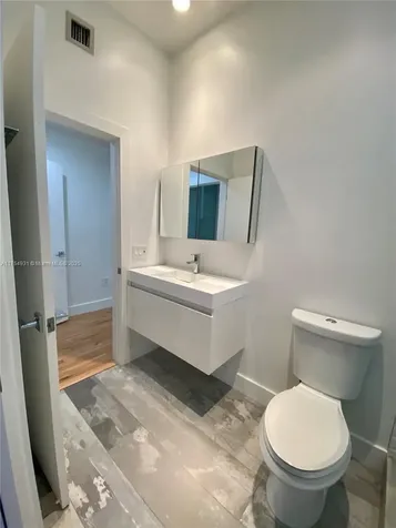 929 Michigan Avenue Miami Beach FL 33139