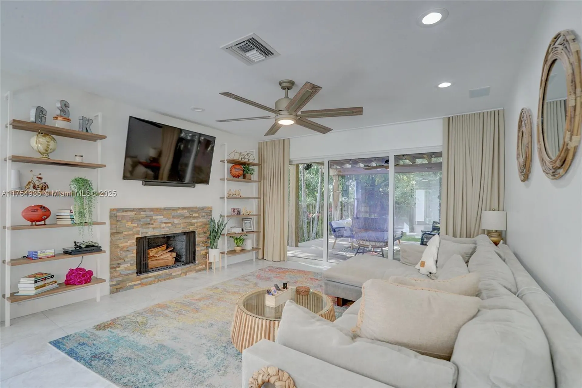 807 SW 8th Terrace Fort Lauderdale FL 33315