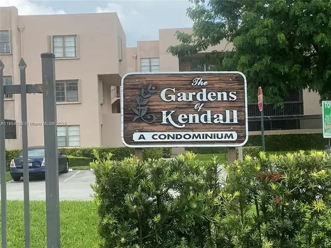 10985 SW 107th Street Miami FL 33176