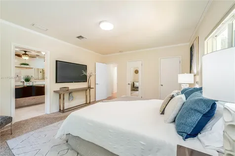 1284 NE 94th Street Miami Shores FL 33138