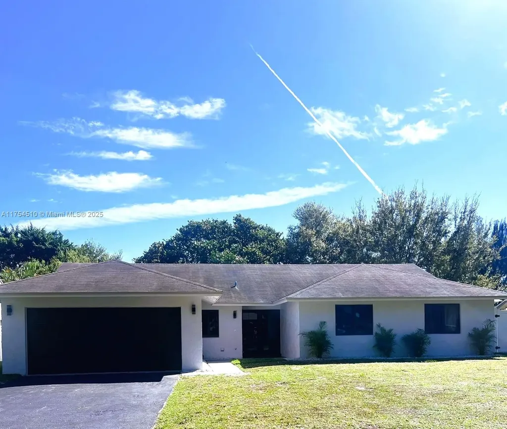 2790 SW 81st Way Davie FL 33328