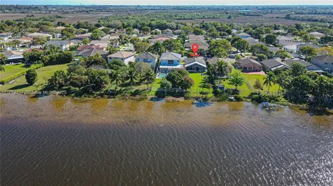 1628 NW 208th Way Pembroke Pines FL 33029