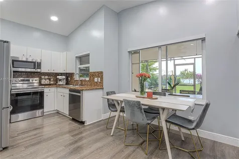 1628 NW 208th Way Pembroke Pines FL 33029