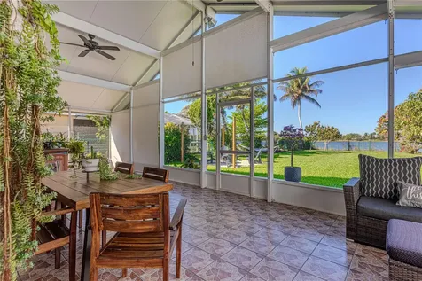 1628 NW 208th Way Pembroke Pines FL 33029