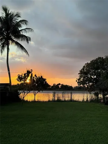 1628 NW 208th Way Pembroke Pines FL 33029