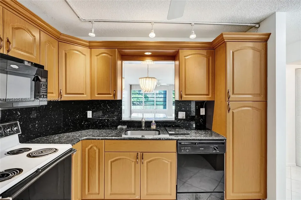 18870 Stewart Circle 1 Boca Raton FL 33496